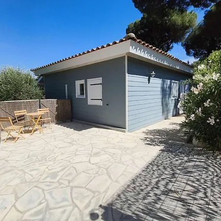 בית נופש Gasmed16 - Maison Climatisee Avec 3 Dans Domaine Avec Piscine A *